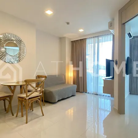1-Bedroom The Cloud Condo